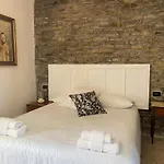 La Lupa E L'orso