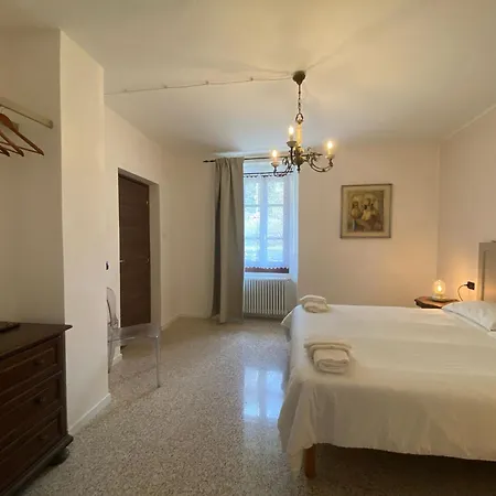 Panzió La Lupa E L'orso Berceto