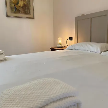 La Lupa E L'orso Bed & Breakfast *