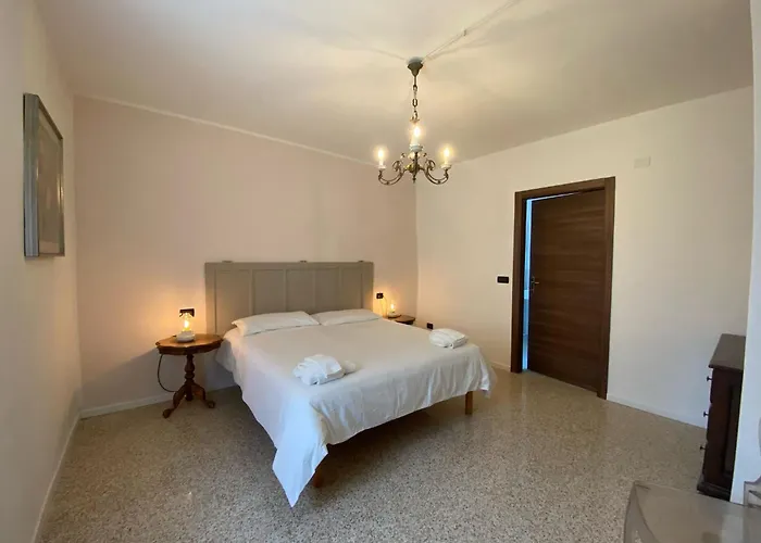 La Lupa E L'orso Bed & Breakfast