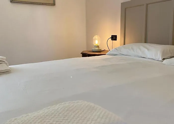 La Lupa E L'orso Oda ve Kahvaltı 3*