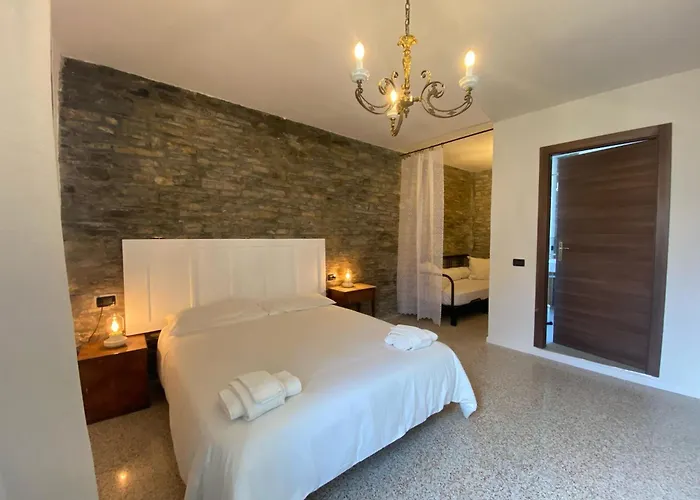 Bed & Breakfast La Lupa E L'orso Berceto